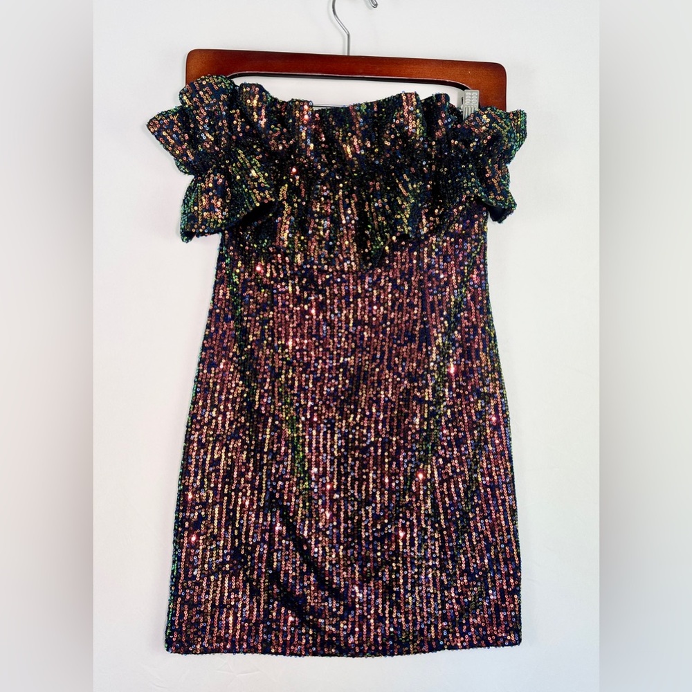 Thirty / Thirty LA Off-Shoulder Sequin Mini Tube Dress Ruffled Neckline